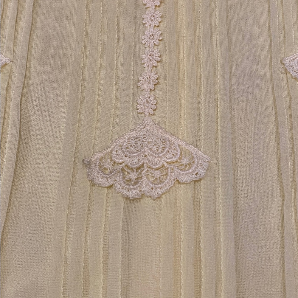 VTG Yellow Lace Pleated Blouse - Picture 3 of 5